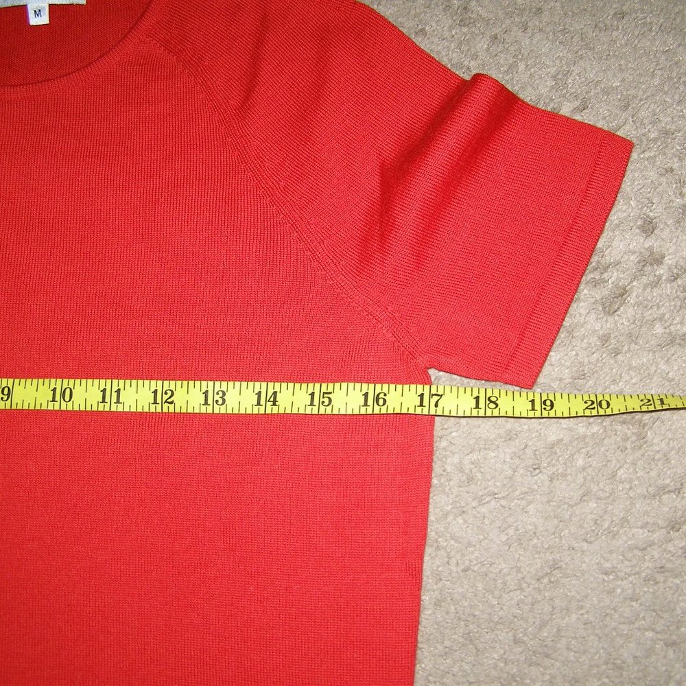 NEW (vintage) Valentino Red Knit Short Sleeve Top - Picture 12 of 12